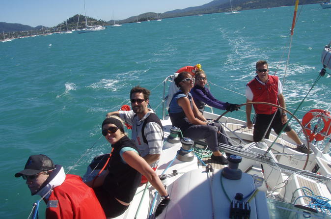 sailing-lessons-on-sydney-harbour-in-sydney-206888.jpg